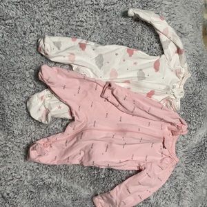 Newborn zippered pjs bundle
